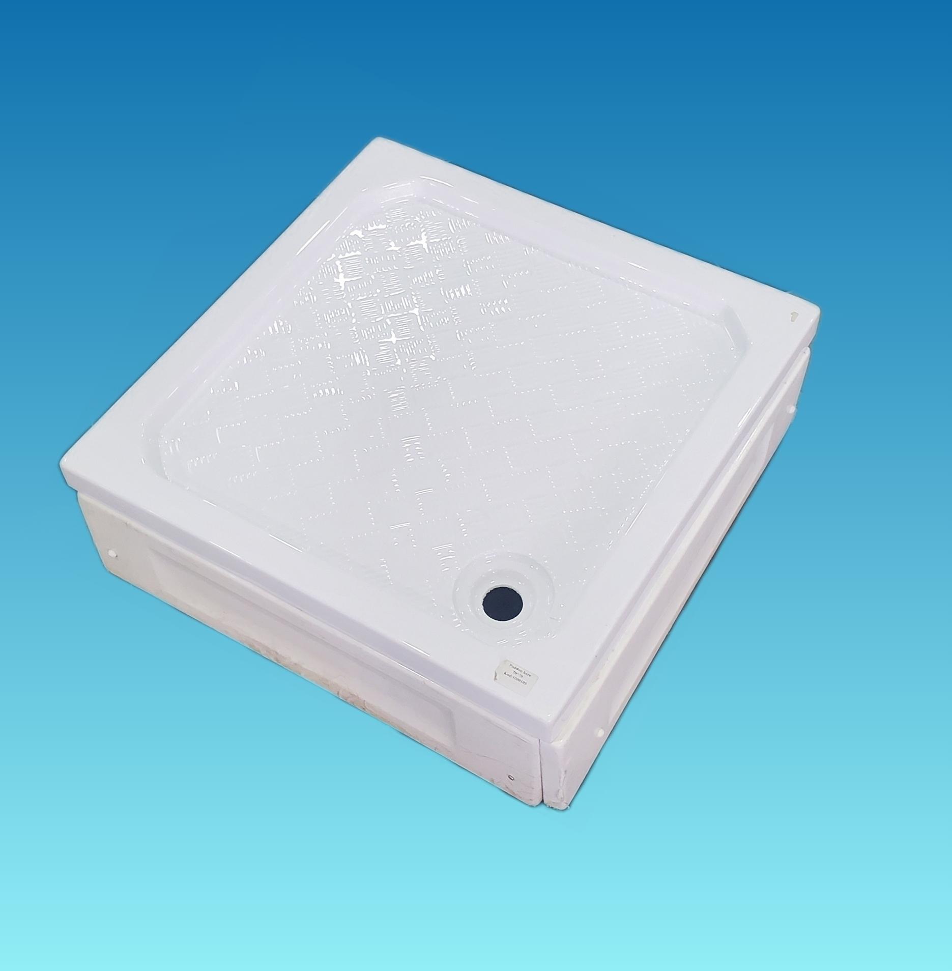 Поддон акриловый квадратный с боковой панелью 70*70*высота 21см.