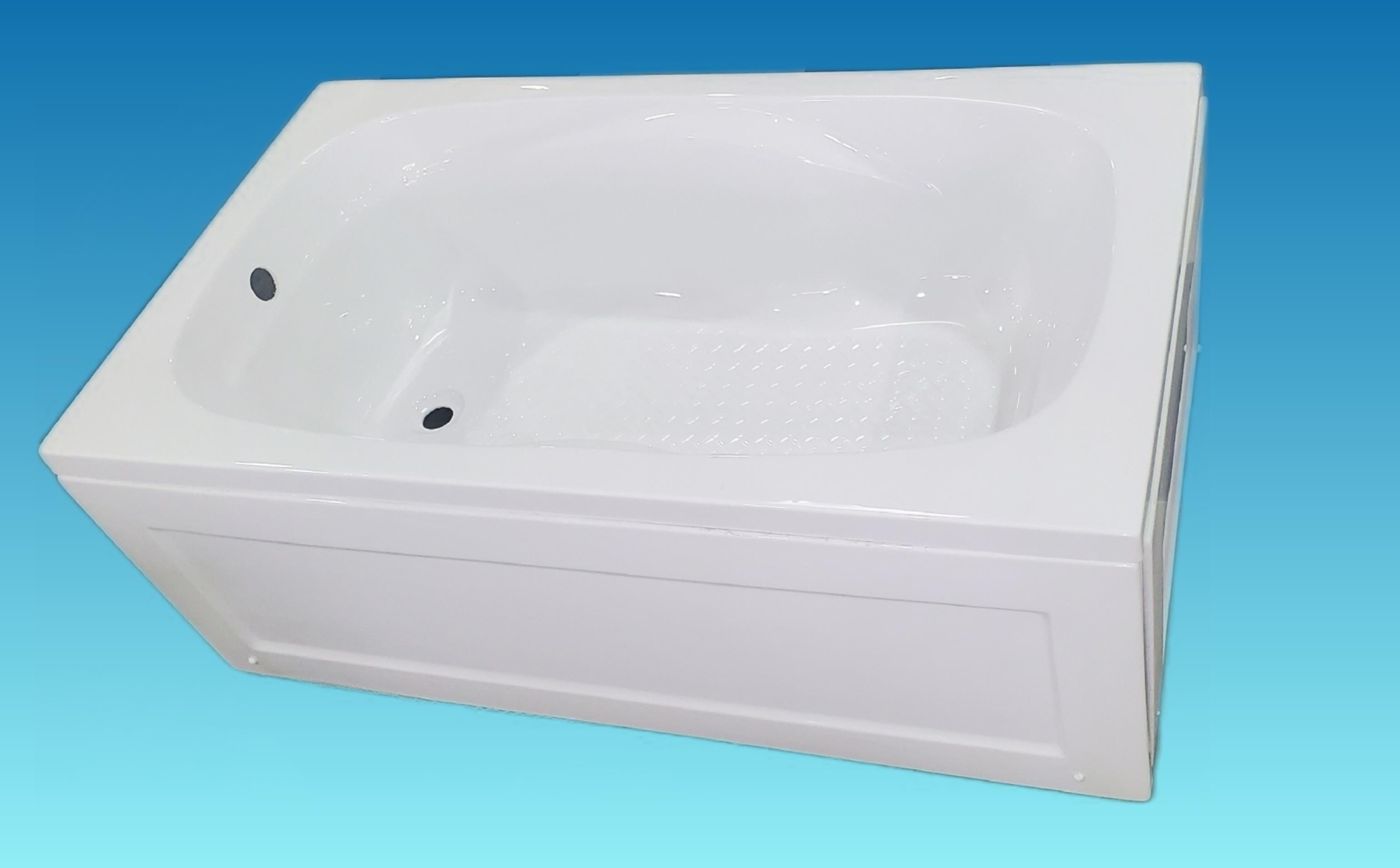 Ванна акриловая с боковой панелью 130*75*высота 50см.