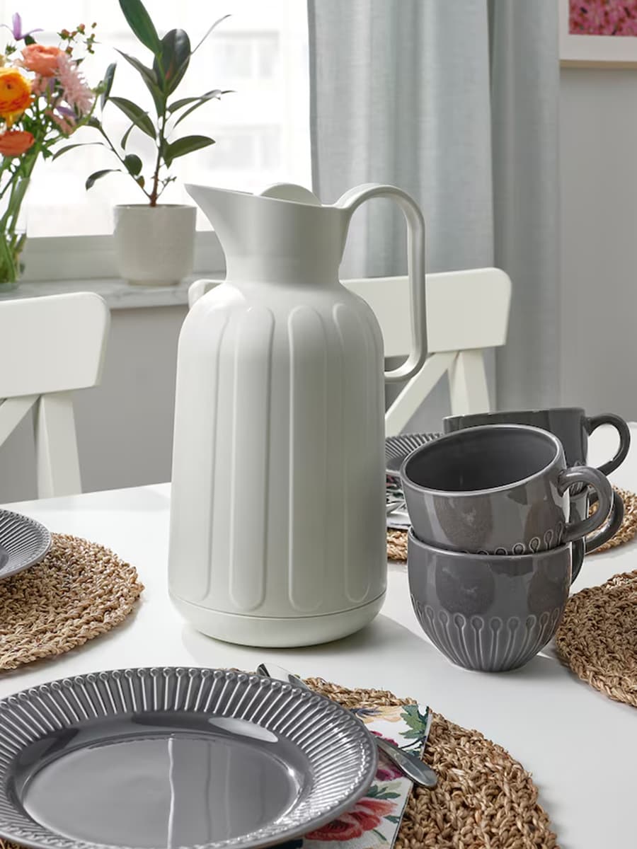 Термос IKEA TAGGÖGA кремовый. 1.6л 