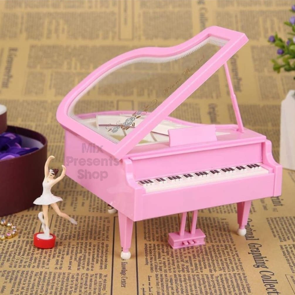 Музыкальная шкатулка "Piano" с танцующей балериной (small)